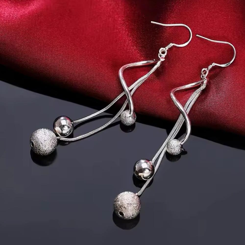 Elegant Silver Dangle Earrings